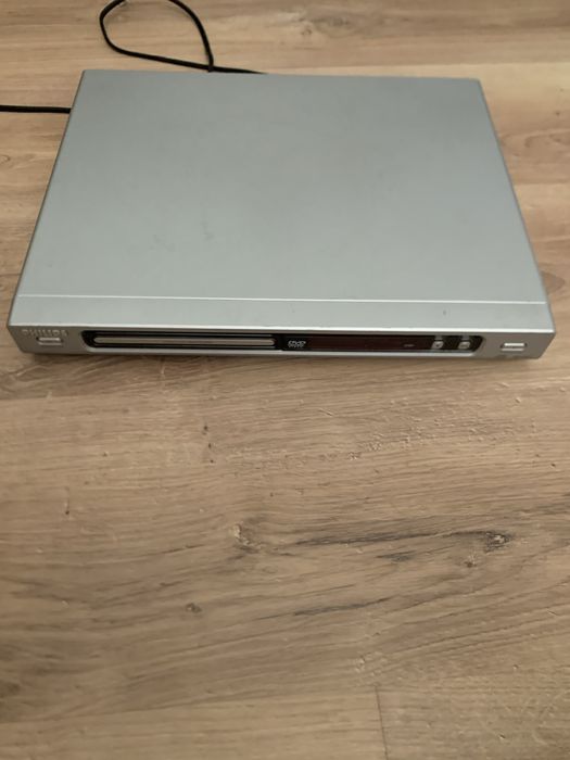 Vand dvd player functionabile