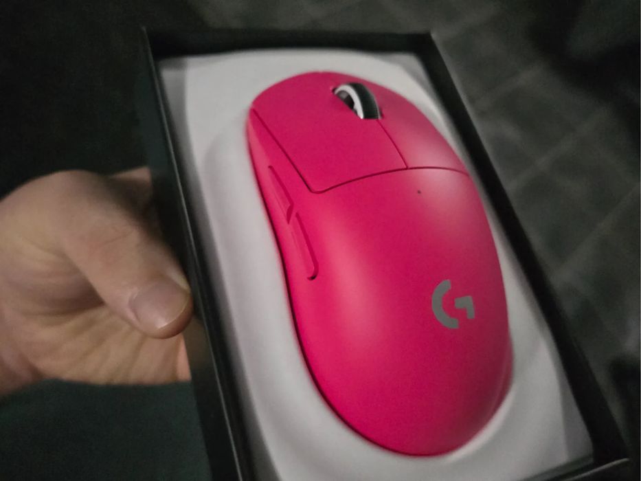 Logitech G Pro X Superlight 2 Magneta