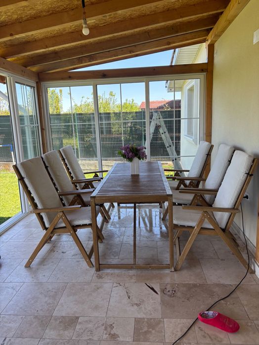 Set mobilier terasă IKEA premium – masă + 6 scaune rabatabile + perne – stare foarte bună