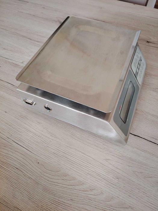 Нова професионална везна с гаранция