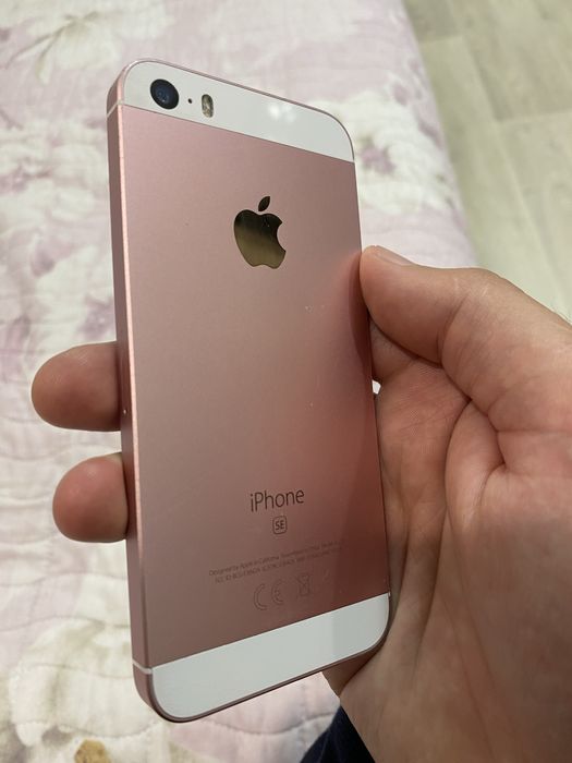 Продам iphone 5se 32gb полностью рабочий