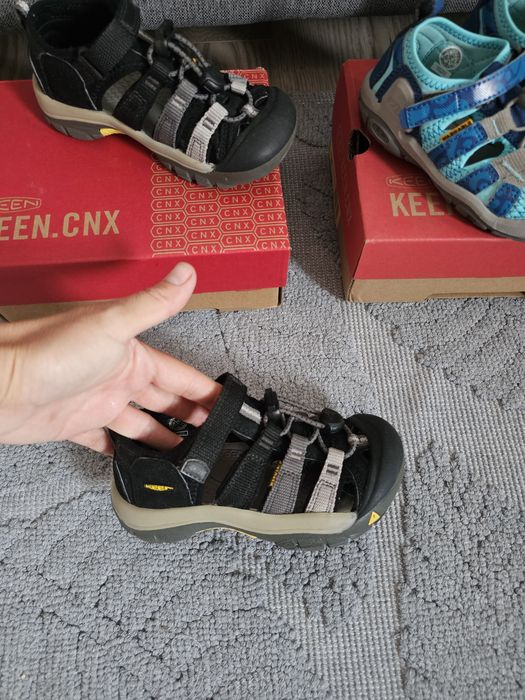 Sandale Keen copii marimea 29