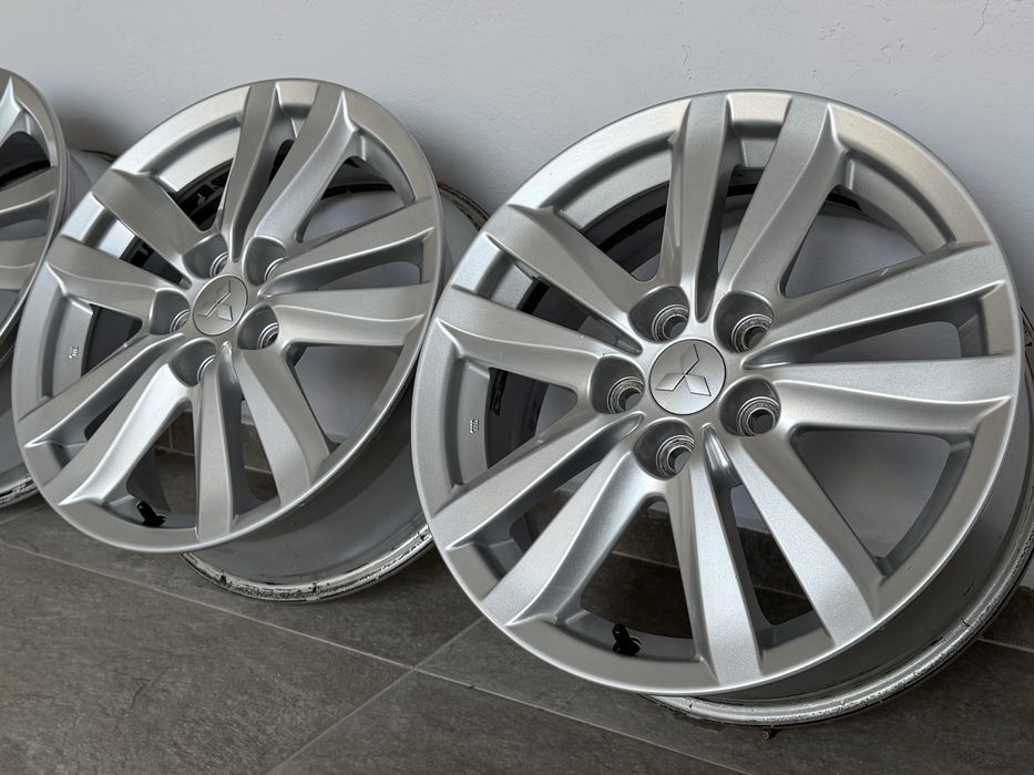17” Оригинални джанти Mitsubishi Asx Outlander Lancer 5x114.3 6.5J Eт 46