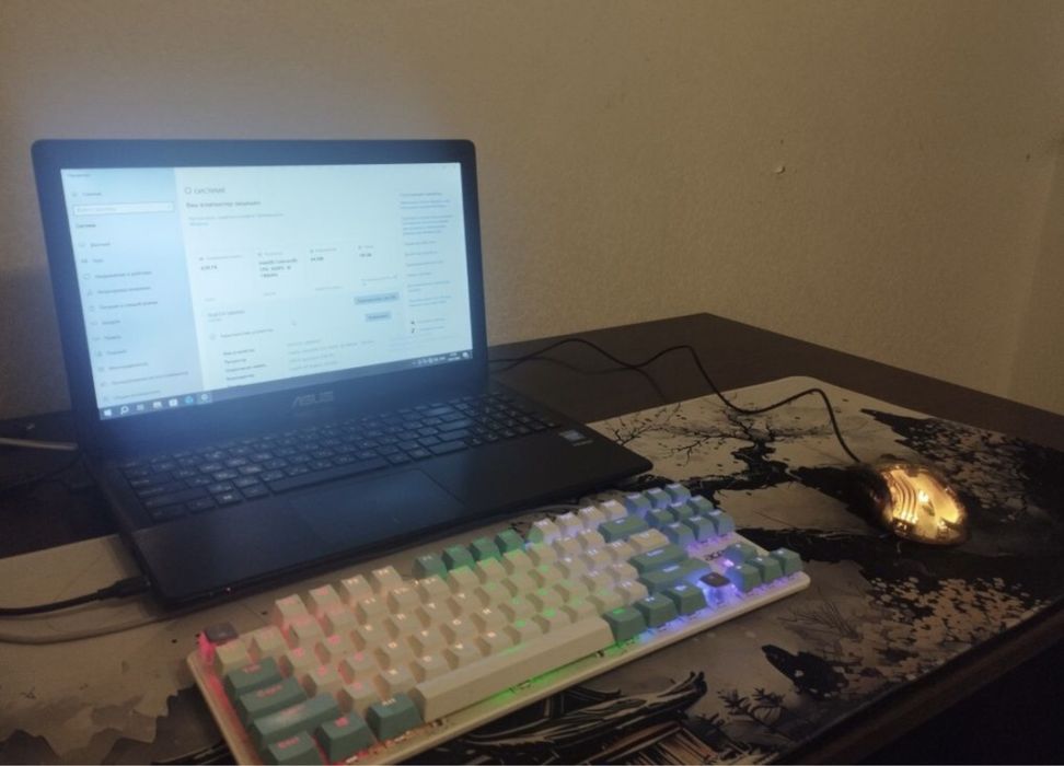 Срочно продаю Ноутбук