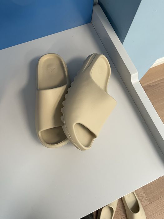 Yeezy slides.