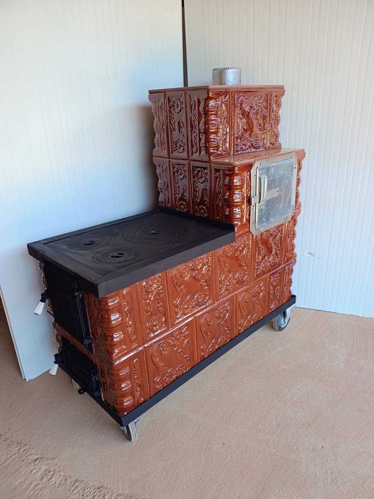 Soba de teracota 4 randuri cu plita mare si cuptor pe partea dreapta