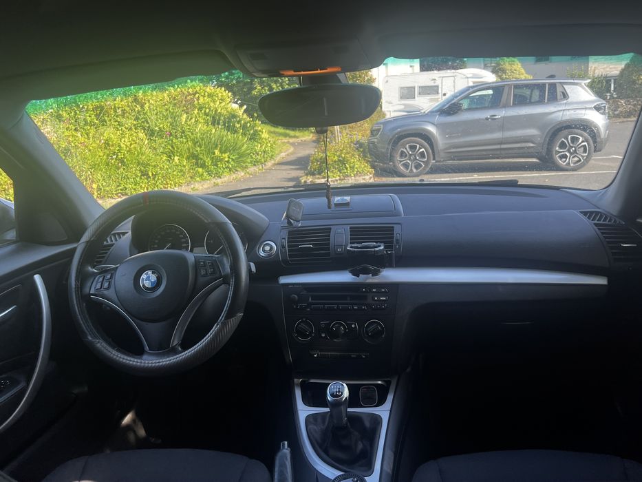 Vand bmw seria 120d 2007 177 cai putere