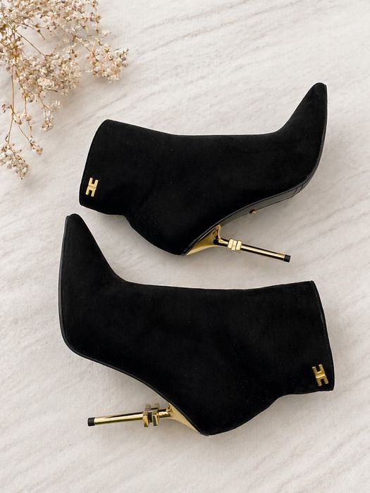 Продам ботильоны женские в Павлодаре