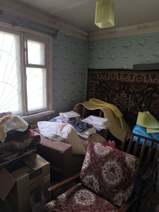 Земля 5,6 СОТОК.  Фасад 20 метро. Спутник 10 квартал. Коттедж у дороги