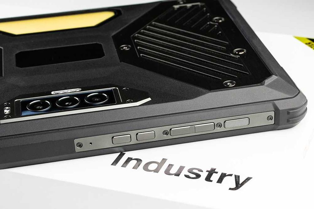 OUKITEL RT10 Industry 5G - 11", 12GB+36GB/512GB, 25000mAh, защита