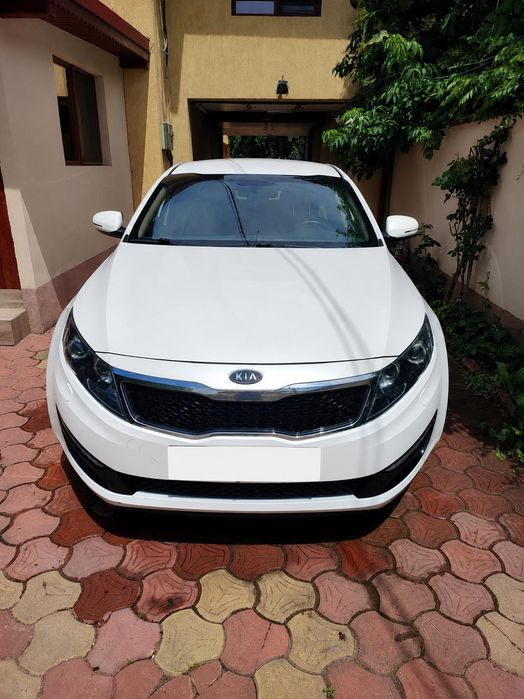 KIA Optima 2012 — imagine 2