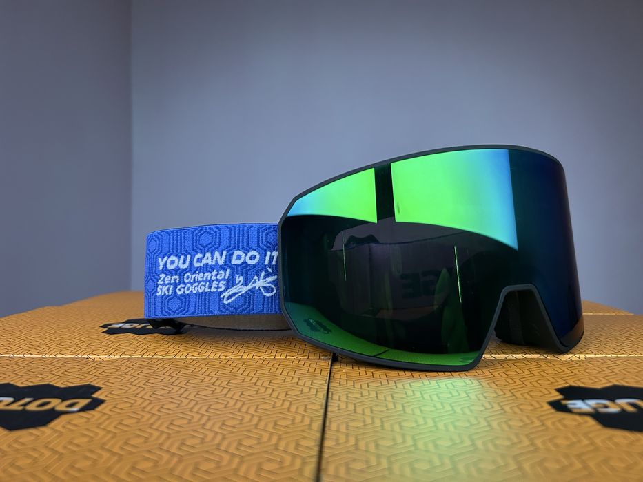 Горнолыжные очки DOTUDE