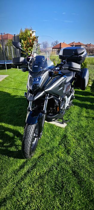 Honda NC750XD, DCT, ABS, LED