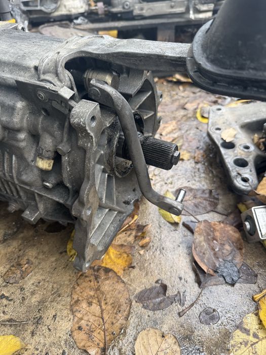 Ръчна скоростна кутия bmw f30 f32 f33 f36 335xi бмв ф30 ф32 ф36 335хи