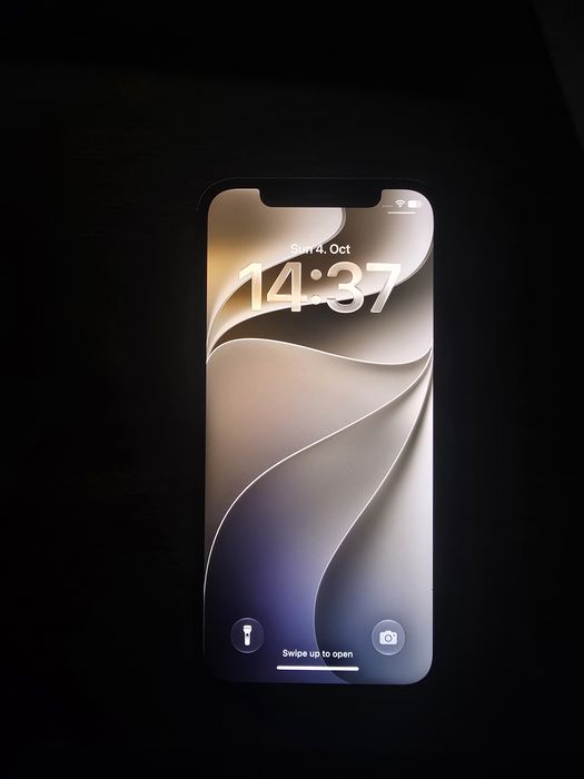 Titlu: iPhone 12 Pro 128GB – 78% baterie – Cutie + Încărcător + Husă – 850 lei