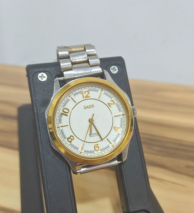 Часы Заря механические