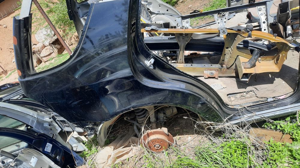 запчасти  на мерседес МЛ320