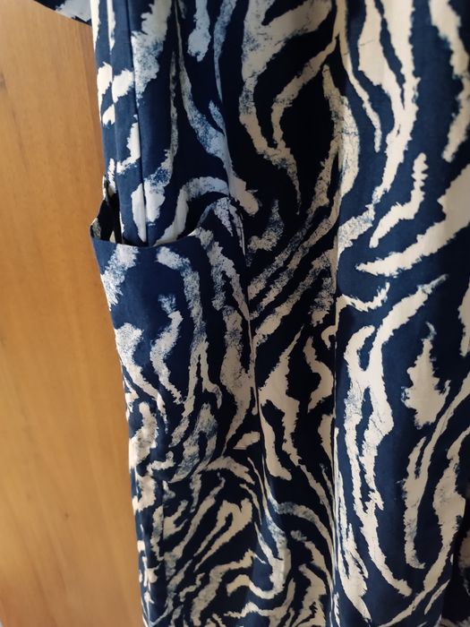 Продается новое платье