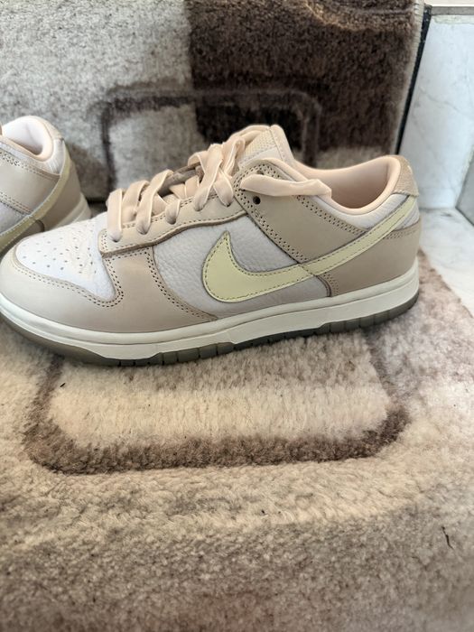 Обувки nike с кадифени връзки