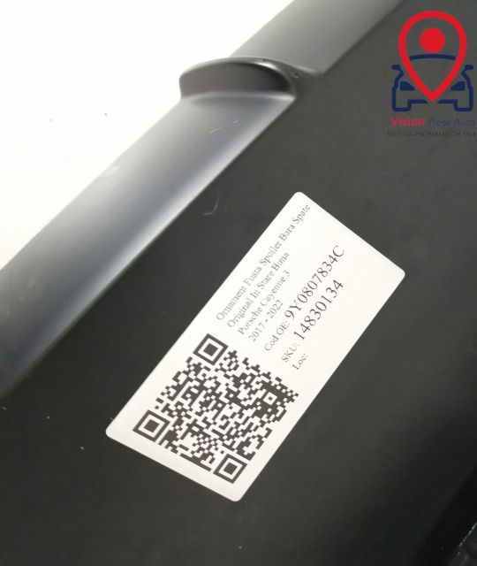 Порше Кайен / Porsche Cayenne Оригинален декоративен заден спойлер/пра