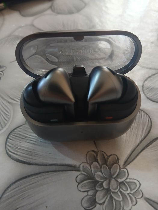 Беспроводные наушники Samsung galaxy buds 3 pro