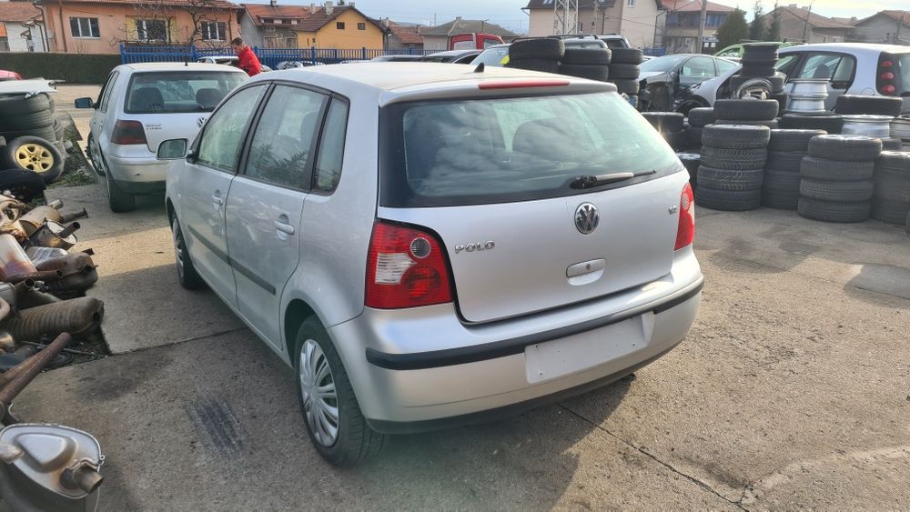 Фолксваген Поло 1.2 на части