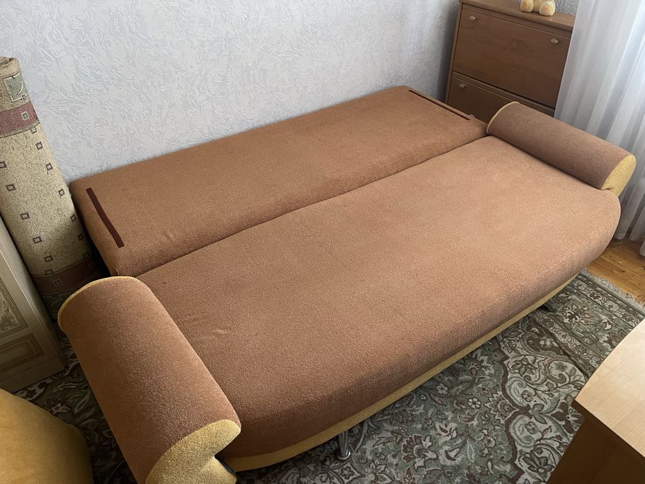 Диван в отличном состоянии