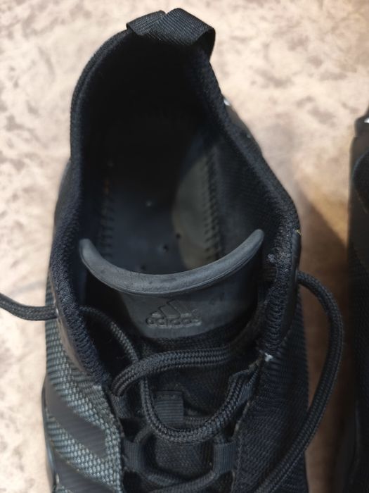 Маратонки Adidas