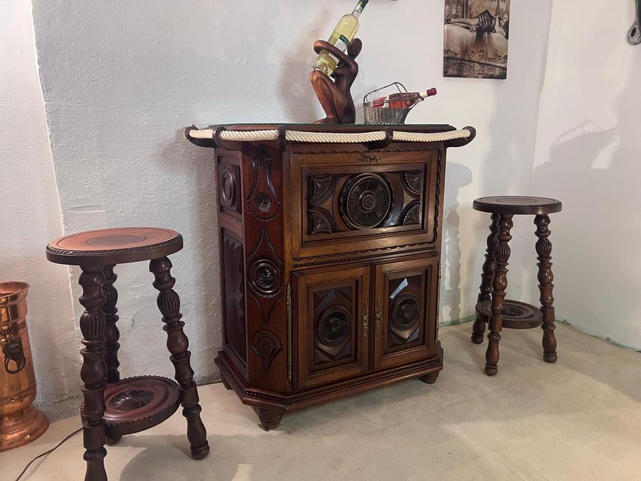 Bar de mahon masiv,secreter