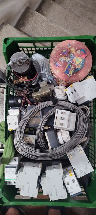 Diverse piese electronice