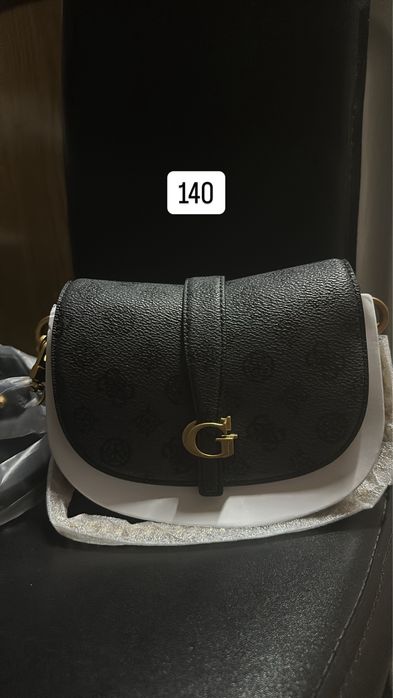 Оригинални чанти guess