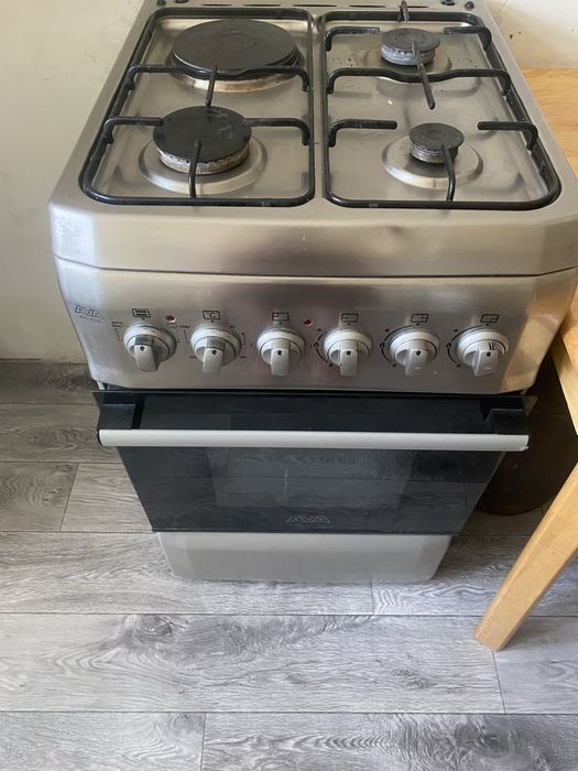 Прод вам. Комбинированвю газ плиту