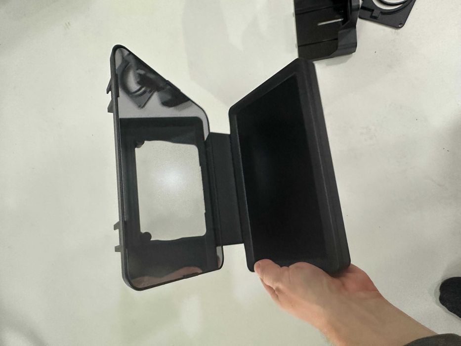 Elgato Prompter - teleprompter 9 inch, functional, toate accesoriile