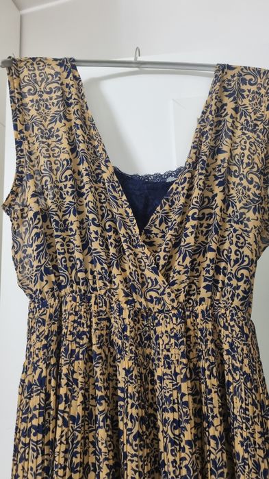 Rochie bej bleumarin Really xl