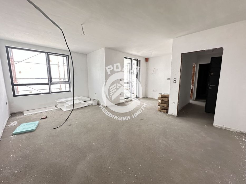 Продава се Двустаен апартамент в Пловдив, Христо Смирненски - 77 кв.м за 1150 €/кв.м - Снимка #3