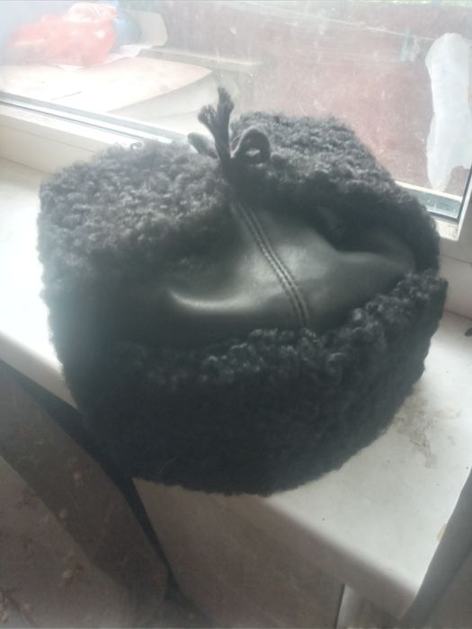 Продам шапку мужскую