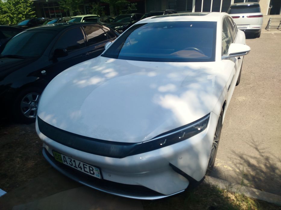 BYD Han 605 sotiladi