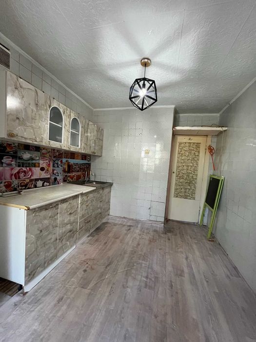 Продам 1 комн кв 12мкр Бывшее МСО