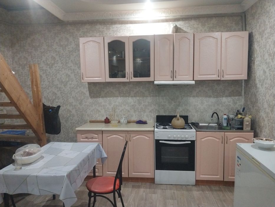 Качественный стенка продаётся