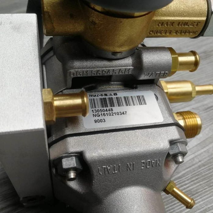 Howo Wichae  моторларига запчастлар бор