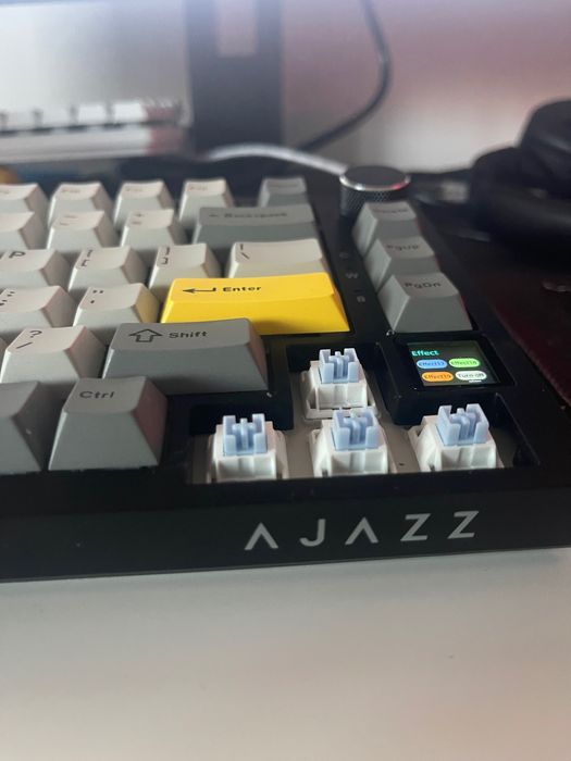Epomaker Ajazz AK820 Pro | Механична клавиатура | RGB | 75% | Tri-mode