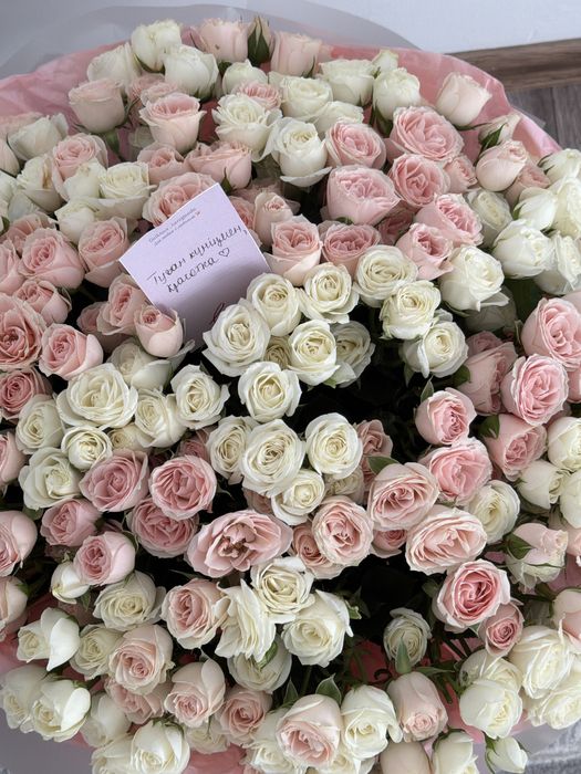 Цветы 207 штуков