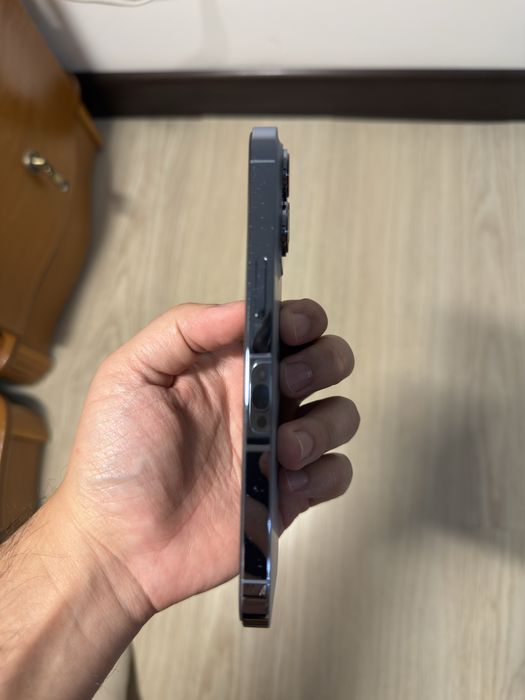 Iphone 13 pro в отличном состоянии