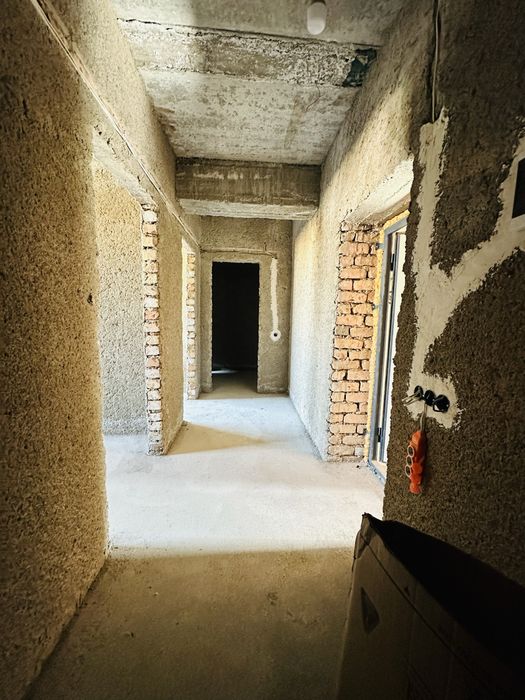 Срочно и дешево! Продается коробка квартира в Сатеппо