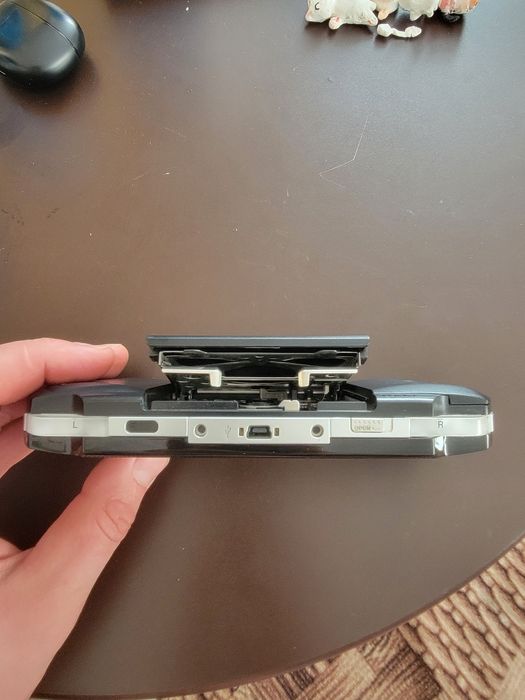Продам PSP в отличном состоянии