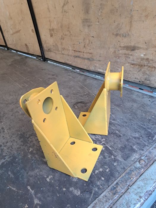 Кронштейн для установки рм-2000  К-700А