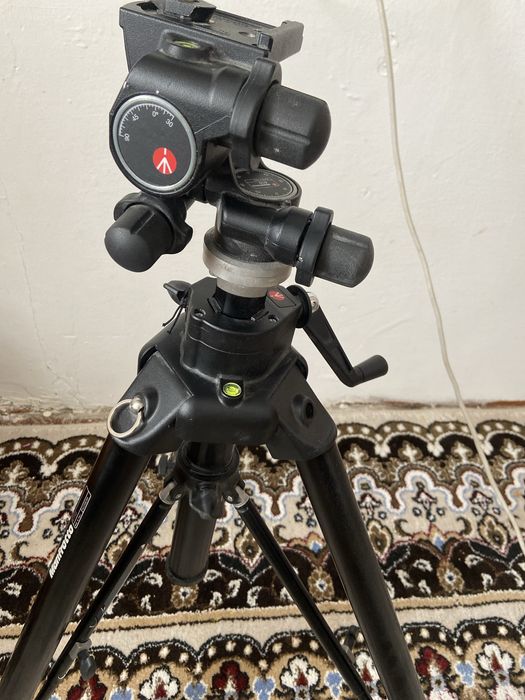 Manfrotto 475B кәсіби штатив + видео бас (оригинал)