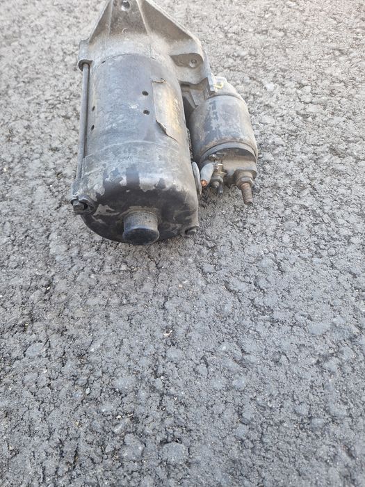 Vând electromotor IVECO