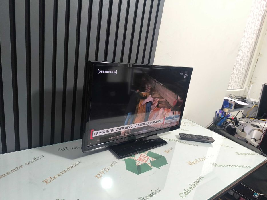 Televizor Panasonic TX-24DW334 24 inch LED TV Full HD HDMI