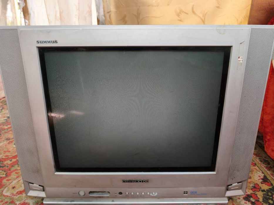 Телевизор DAEVOO. Изображение цветное. В отличном состоянии